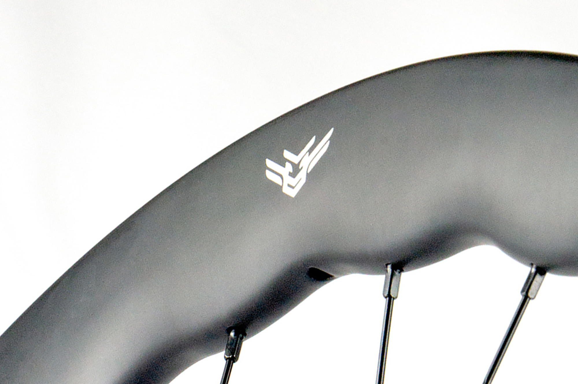 波浪形輪框設計